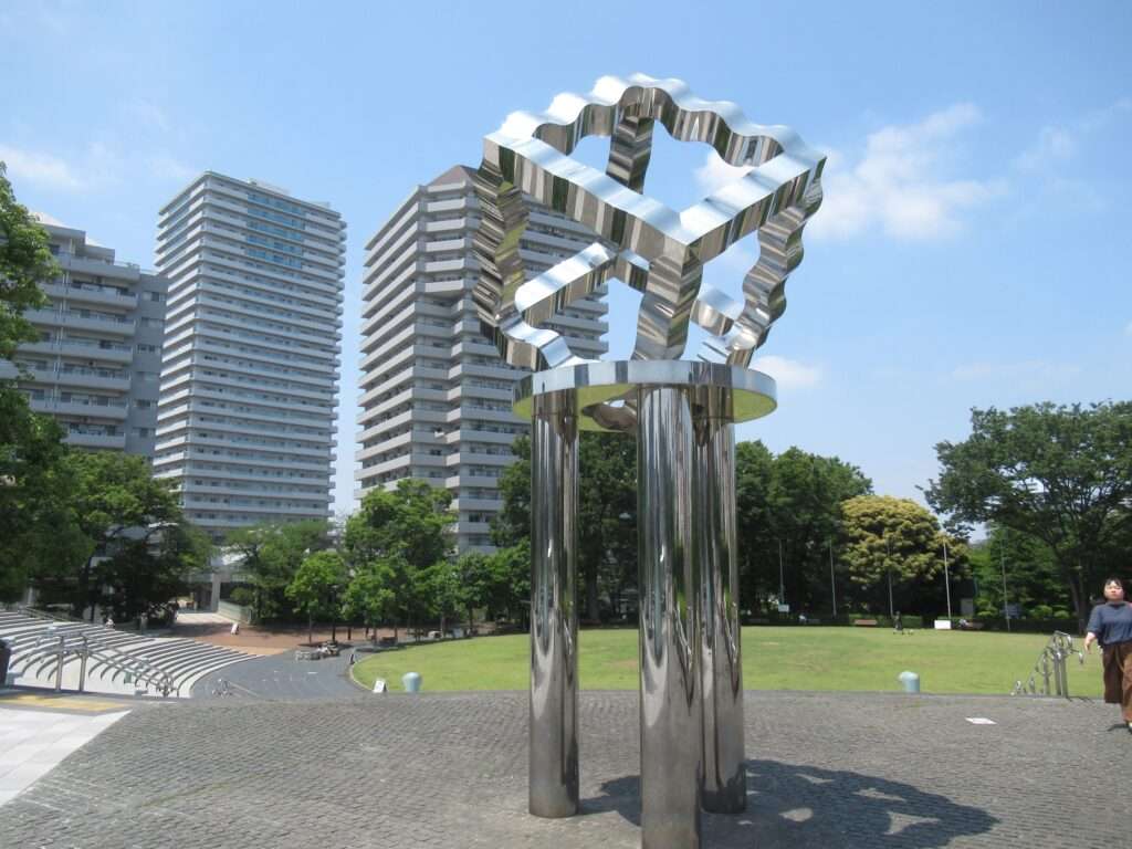 WAVING FIGURE@川口西公園
