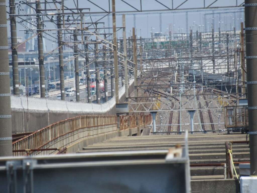 新木場駅(JR東日本)