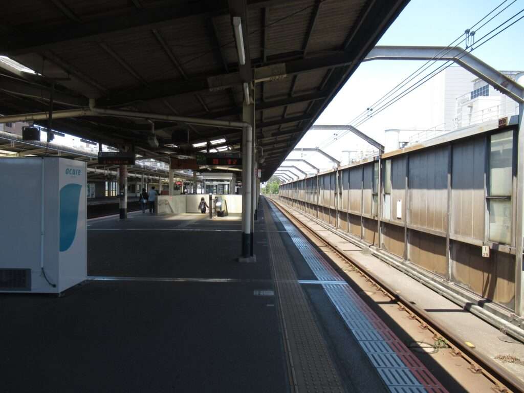 千葉みなと駅(JR東日本)