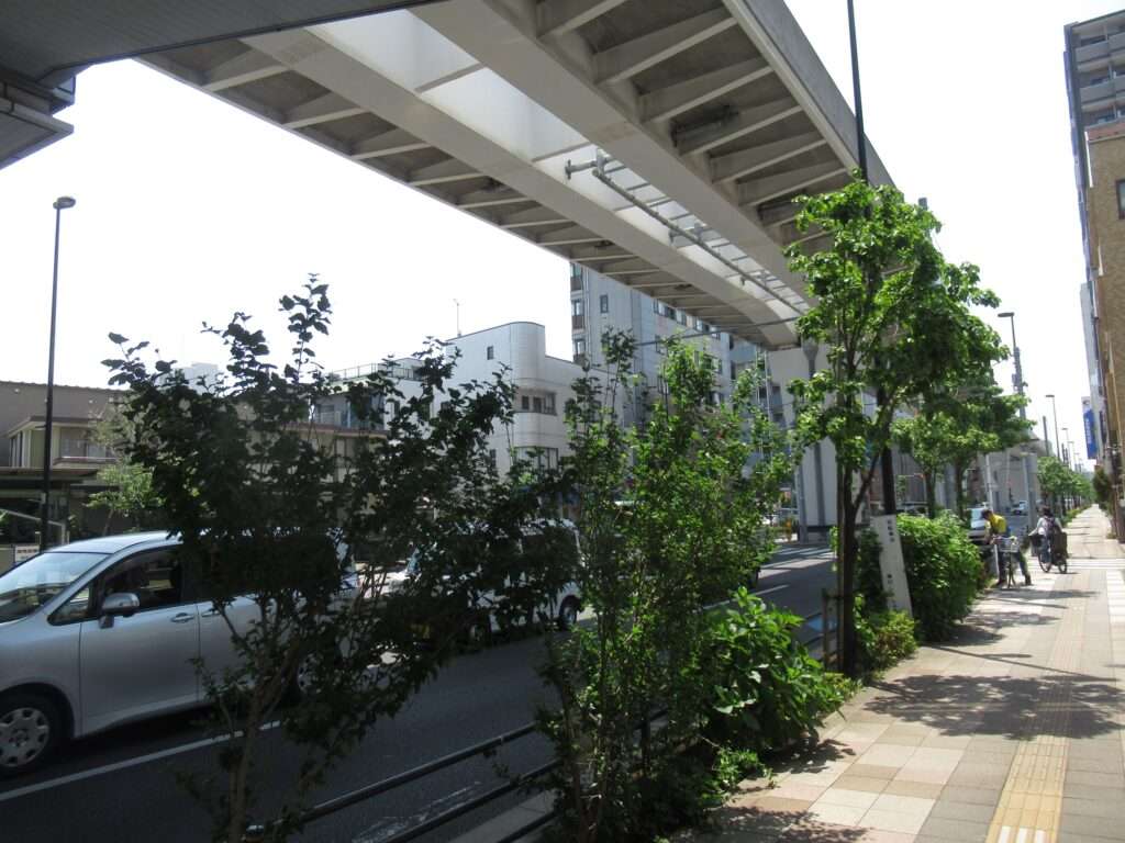 赤土小学校前駅(日暮里・舎人ライナー)