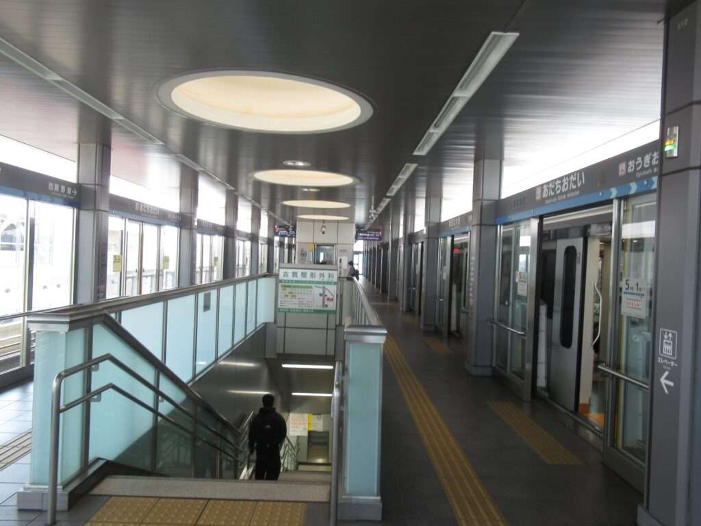 足立小台駅(日暮里・舎人ライナー)