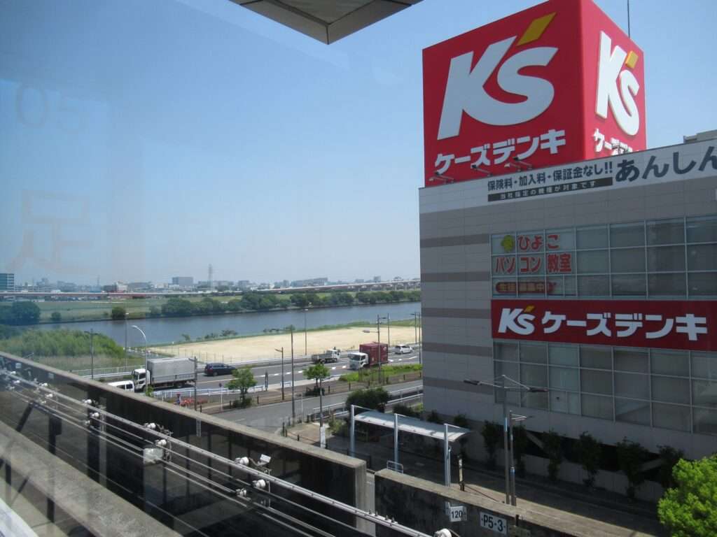 足立小台駅(日暮里・舎人ライナー)