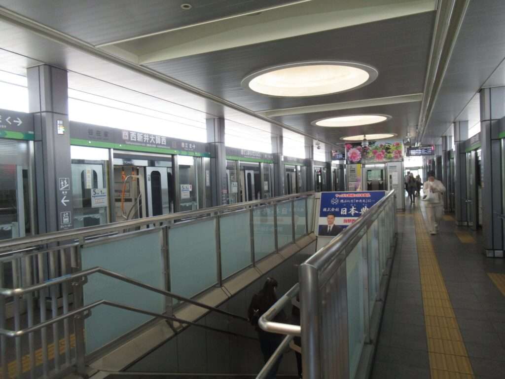西新井大師西駅(日暮里・舎人ライナー)