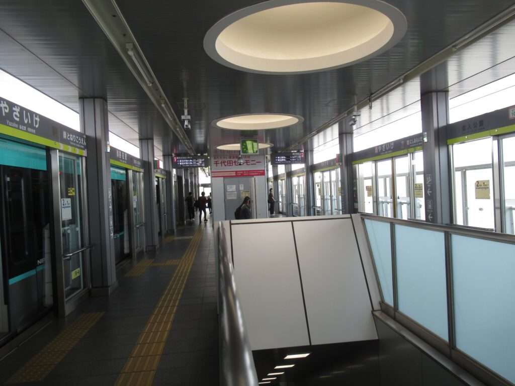 谷在家駅(日暮里・舎人ライナー)