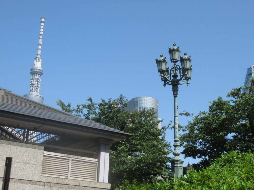 拙作品五灯街灯@隅田公園