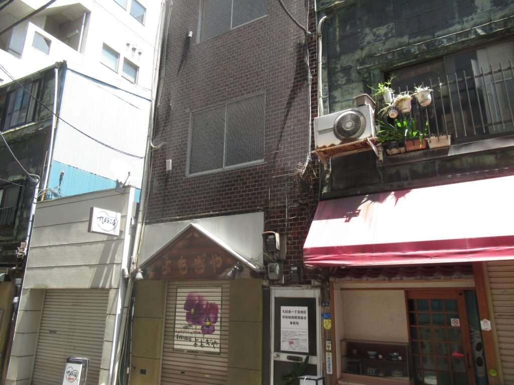 九段南一丁目レトロ路地(千代田区)