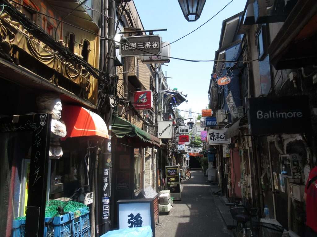 新宿ゴールデン街(新宿区)