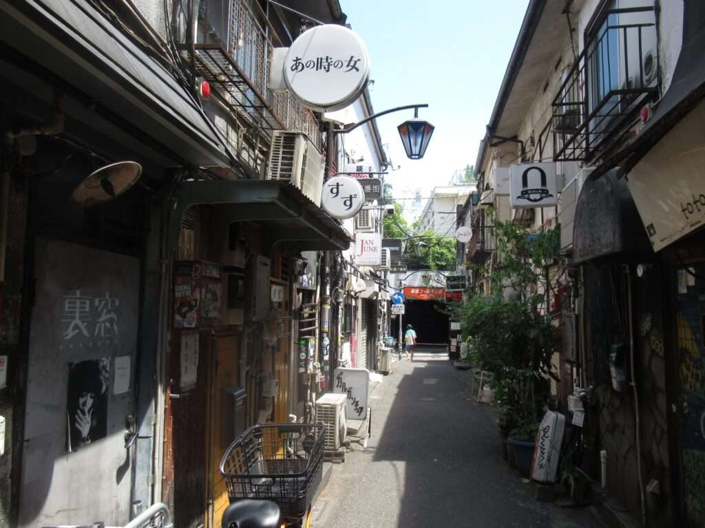 新宿ゴールデン街(新宿区)