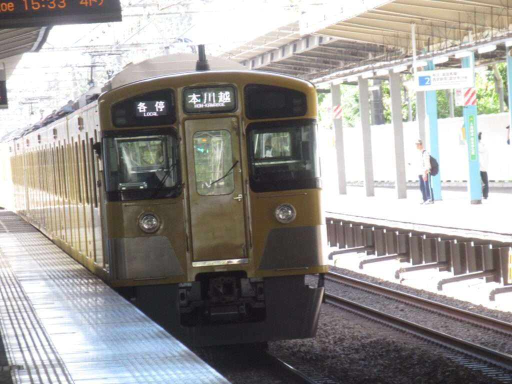航空公園駅(西武鉄道)