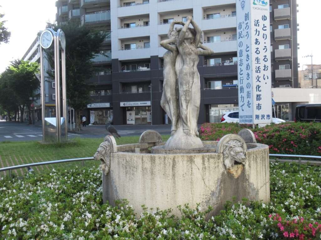 女神噴水像@新所沢駅