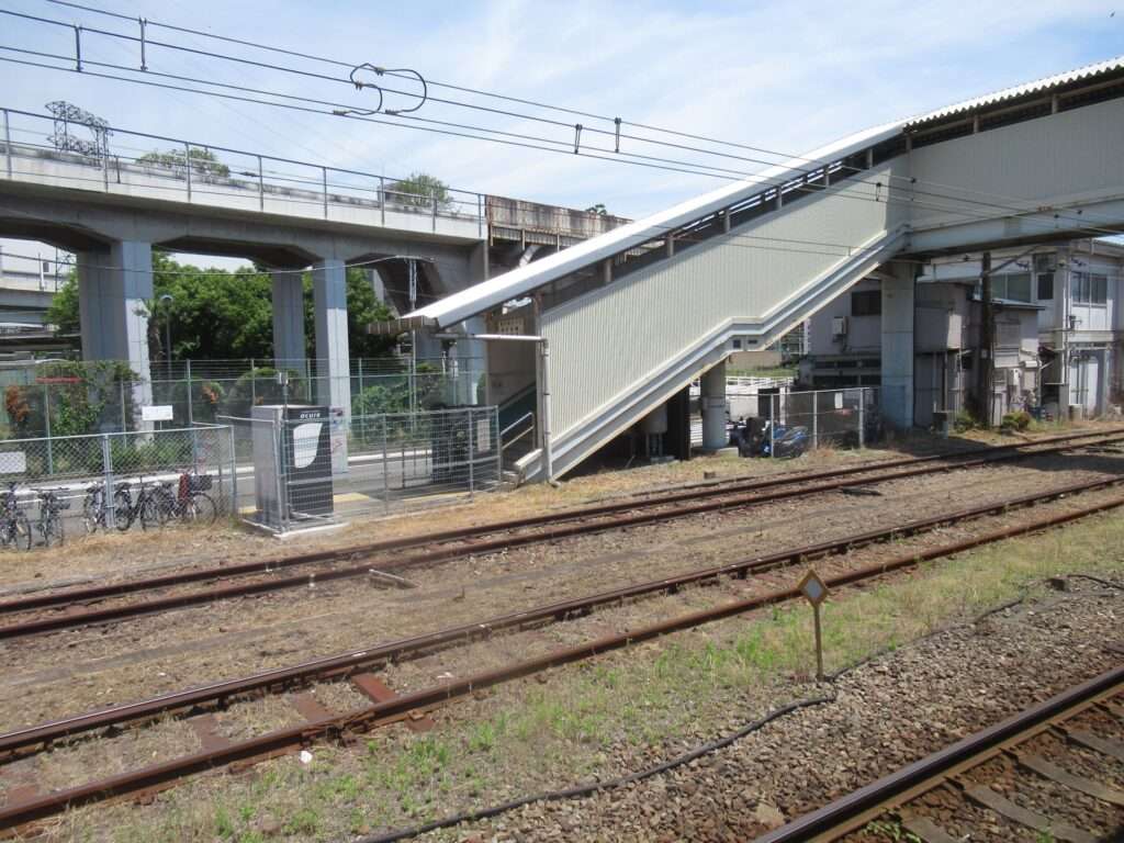 鶴見線浜川崎駅(JR東日本)