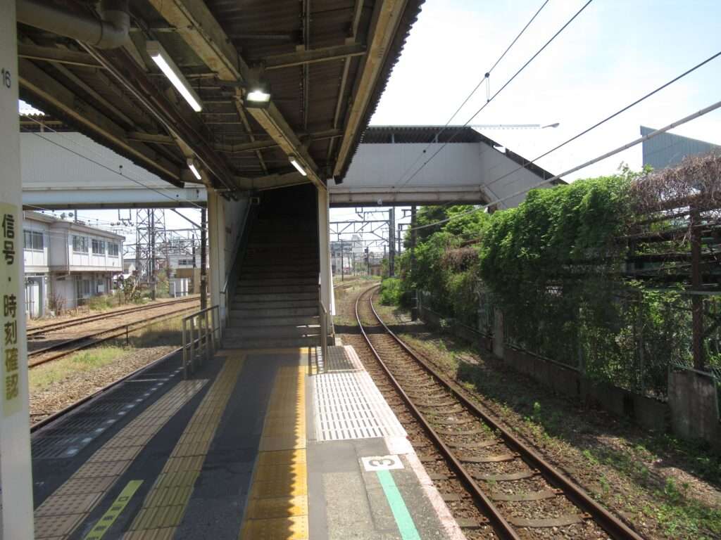 鶴見線浜川崎駅(JR東日本)