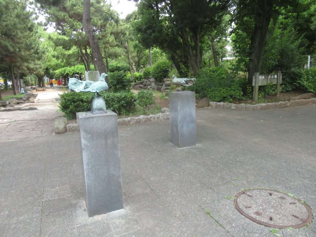 道標・鳩@葛西親水四季の道