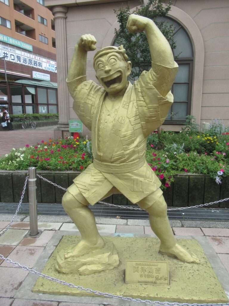 両津勘吉祭り姿像@亀有駅