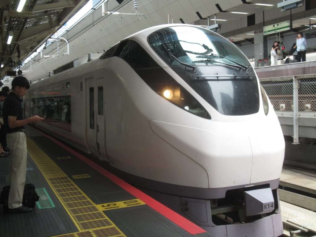 東海道線ホーム@東京駅