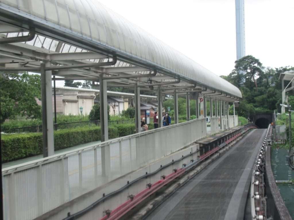 山口線多摩湖駅(西武鉄道)