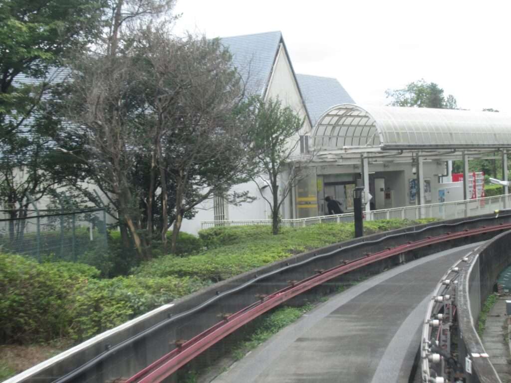 山口線多摩湖駅(西武鉄道)