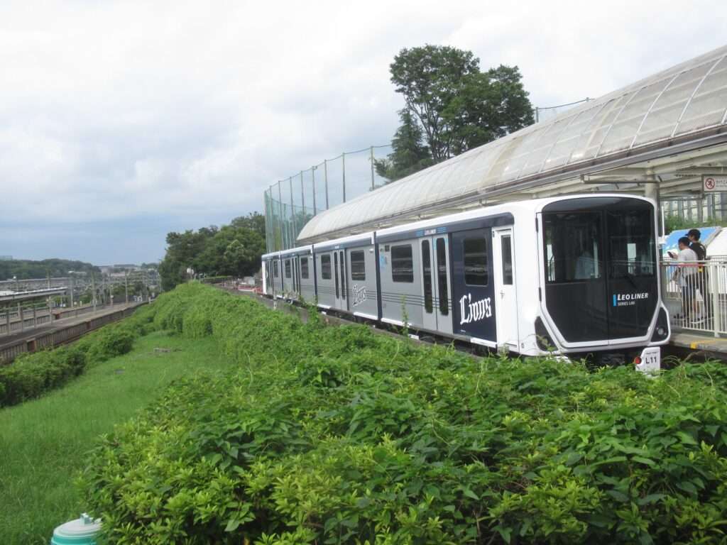 SeriesL00@西武球場前駅