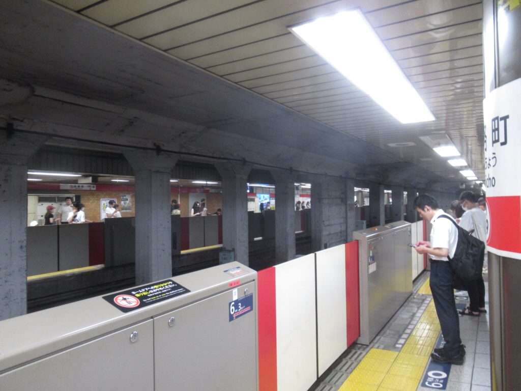淡路町駅(東京メトロ)