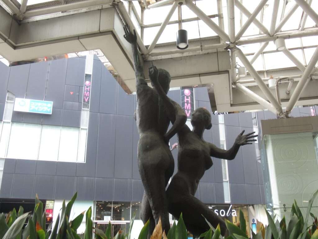 Progres@池袋メトロポリタン広場