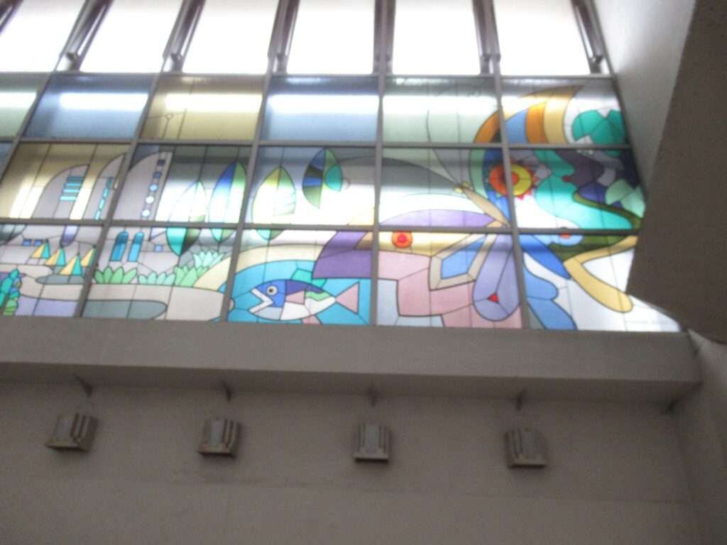 ステンドグラス@雑司が谷駅