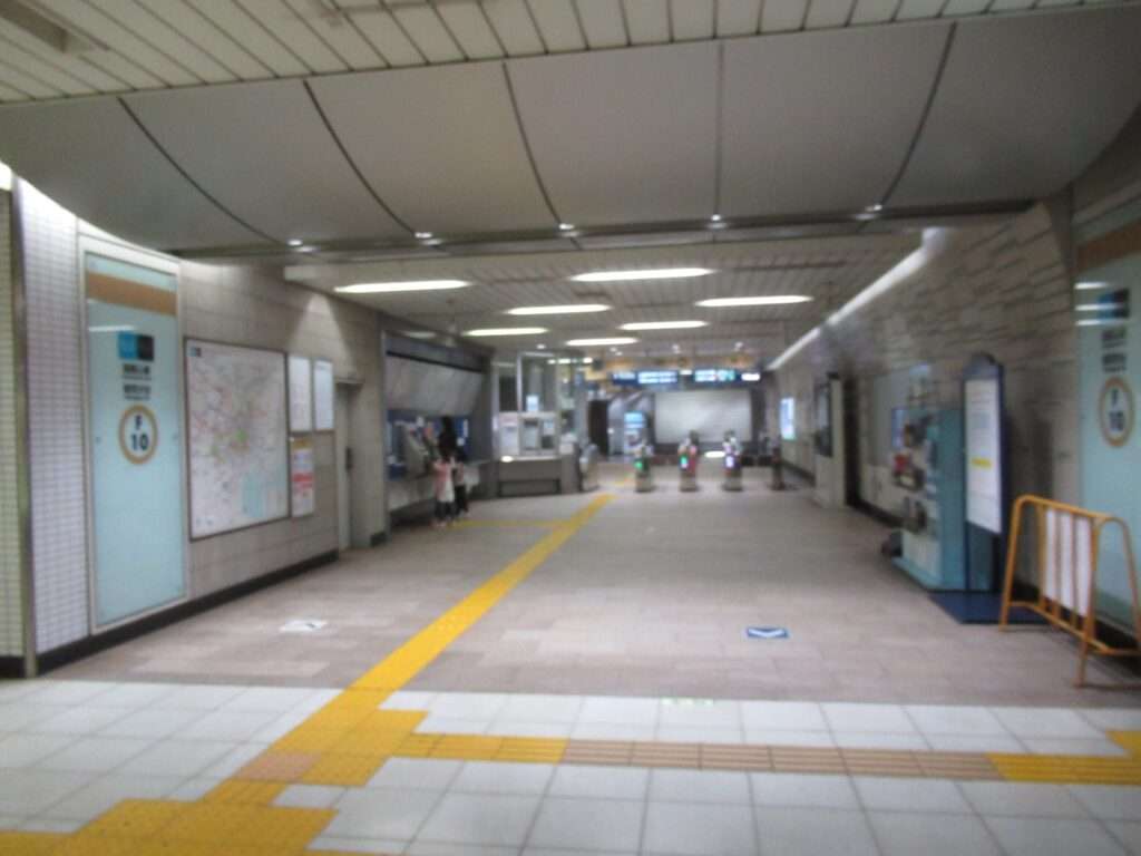 雑司が谷駅(東京メトロ)