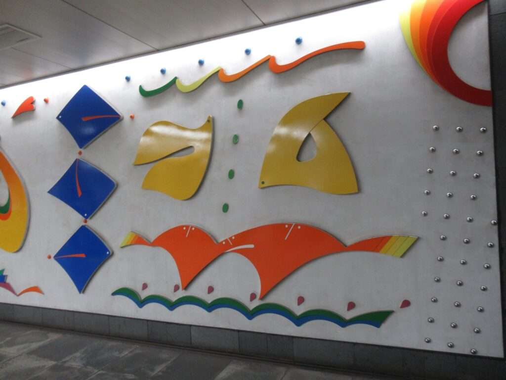 TOMORROW FOR YOU@東新宿駅