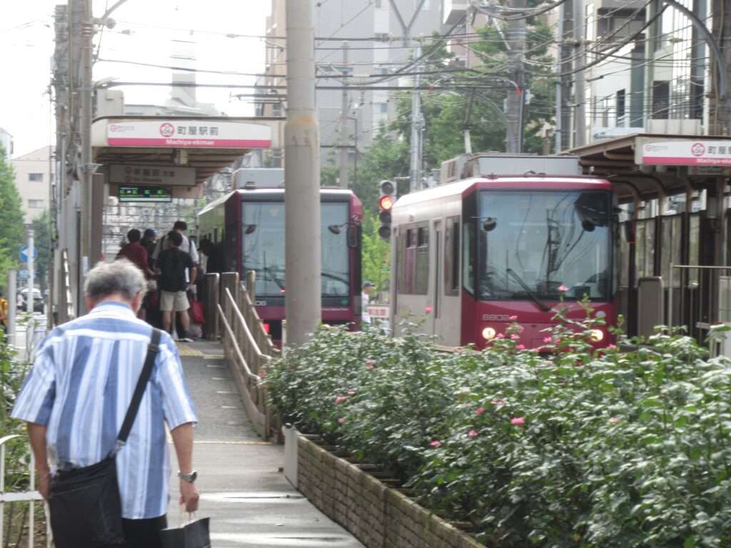町屋駅前停留場(東京さくらトラム)