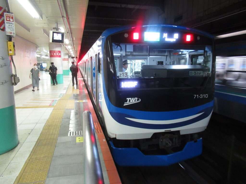 71-000形@大宮駅地下ホーム