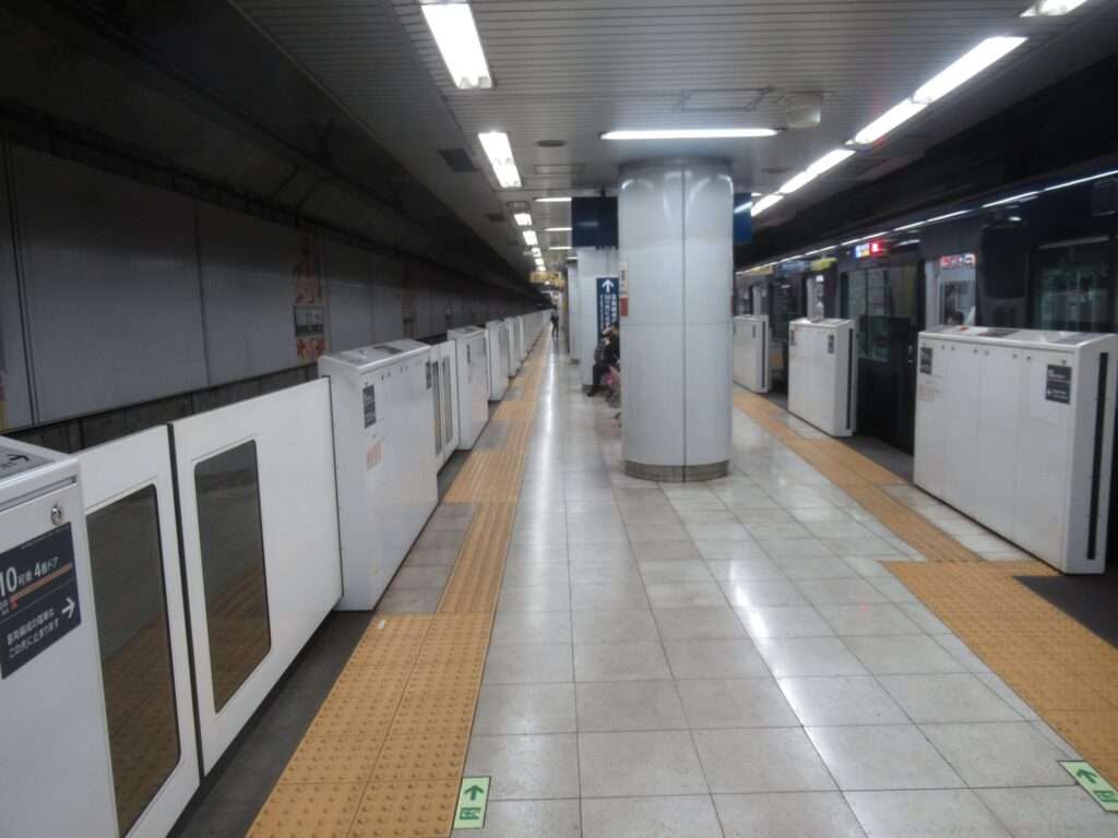 東新宿駅(東京メトロ)