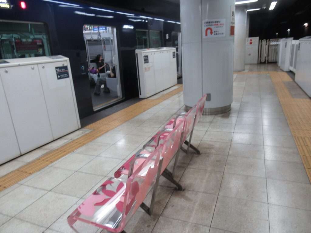 東新宿駅(東京メトロ)