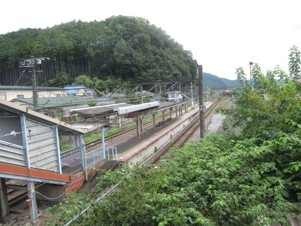 二俣尾駅(JR東日本)