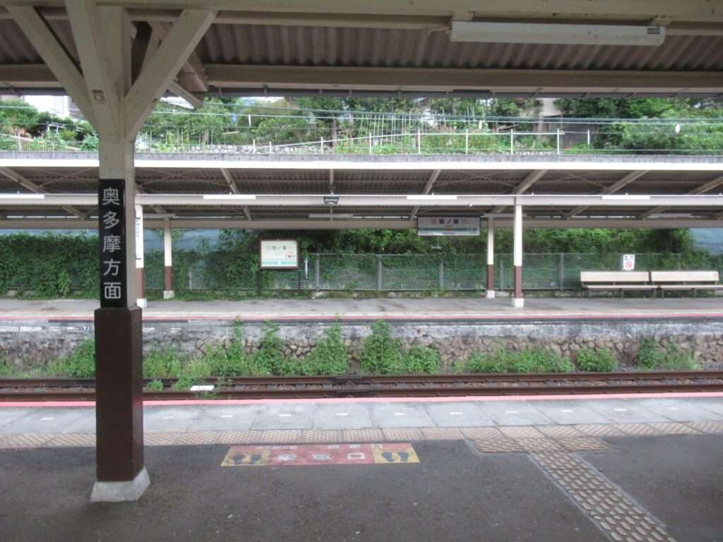 鳩ノ巣駅(JR東日本)