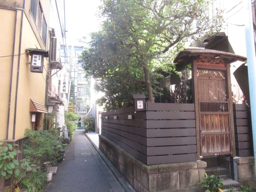 芸者新道(日本橋人形町)
