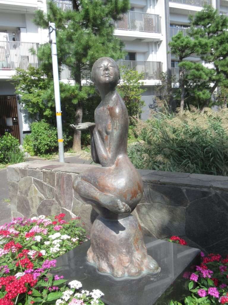 雲の讃歌@左近川親水緑道