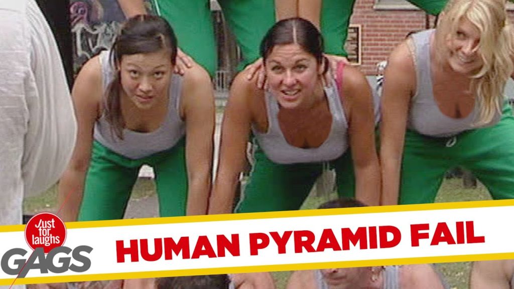 Human Pyramid Picture FAIL
