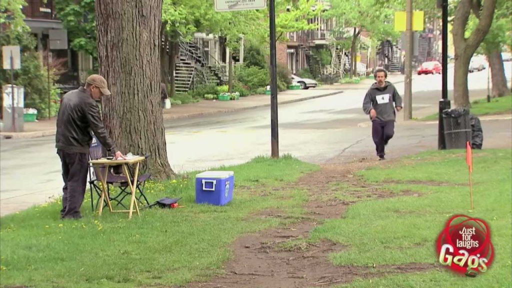 Runners Hit Head On Invisible Beam Prank