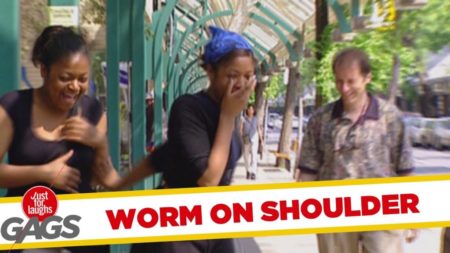 Worm On Shoulder Prank